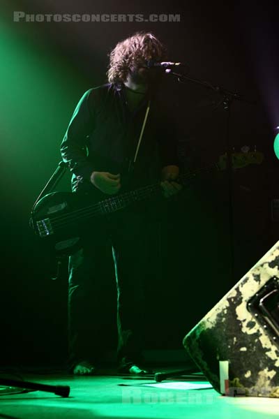 DINOSAUR JR - 2010-05-23 - PARIS - La Machine (du Moulin Rouge) - Louis Knox Barlow